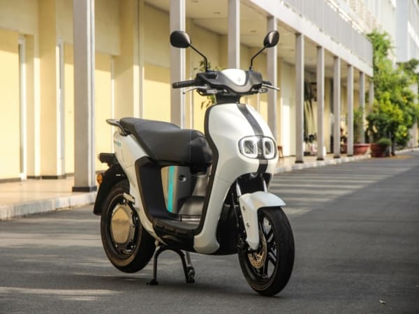 Xe máy điện Yamaha Neo's