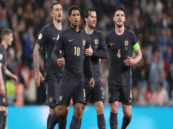 Số áo huyền thoại tuyển Anh