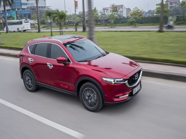 Mazda CX-5 mấy chỗ so với xe 7 chỗ khác có mức tiêu hao nhiên liệu ra sao?