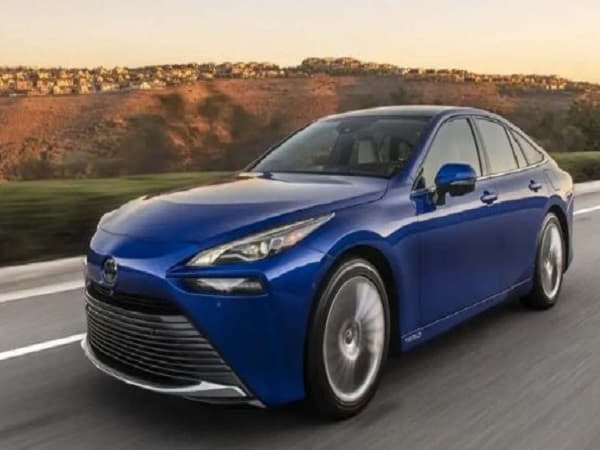 Chi phí sử dụng và bảo dưỡng của xe chạy bằng pin nhiên liệu hydro