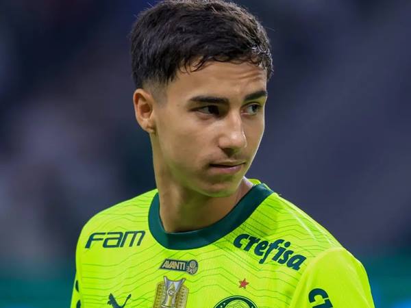 Tin BĐ Man City 14/1: Vitor Reis chuẩn bị gia nhập Man City