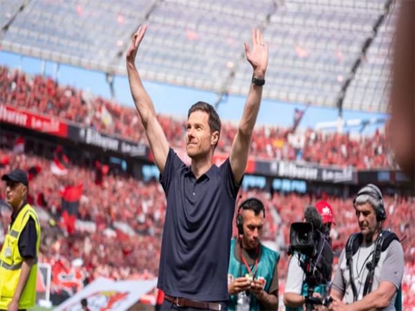Tin CLB Leverkusen: Xabi Alonso đi vào lịch sử Bundesliga