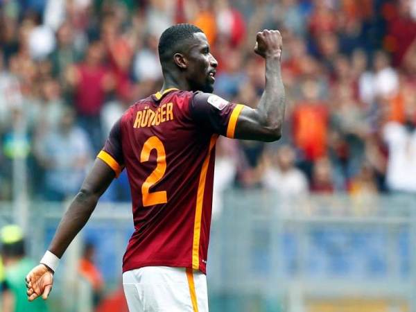 Rudiger trong màu áo CLB AS Roma