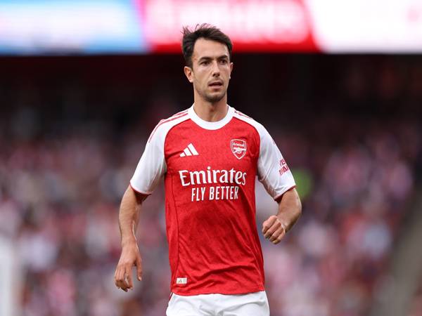 Tin Arsenal: Martin Keown khen ngợi Martin Zubimendi