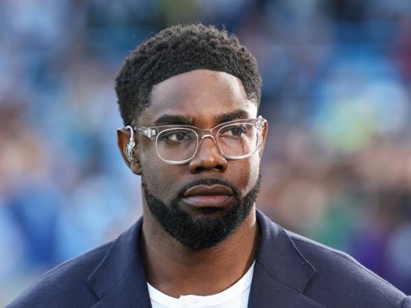 BĐ Quốc tế: Richards chỉ ra 2 thủ môn hay hơn David Raya