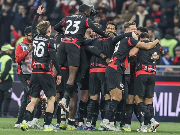 Inter dồn ép nghẹt thở, Milan bảo vệ chiến thắng đến phút cuối Inter dồn ép nghẹt thở, Milan bảo vệ chiến thắng đến phút cuối