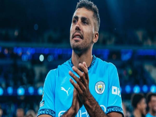 Tin Man City: Đội bóng nghiêm túc cân nhắc tương lai Rodri