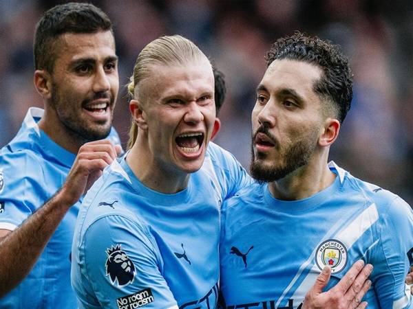 Tin Man City: Man Xanh vẫn bị chỉ trích dù đánh bại Arsenal