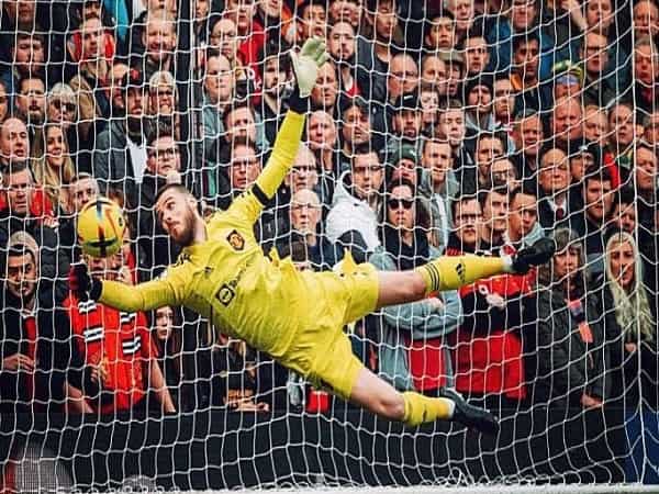 Thủ môn De Gea đang chơi cho đội nào và thành tích hiện tại